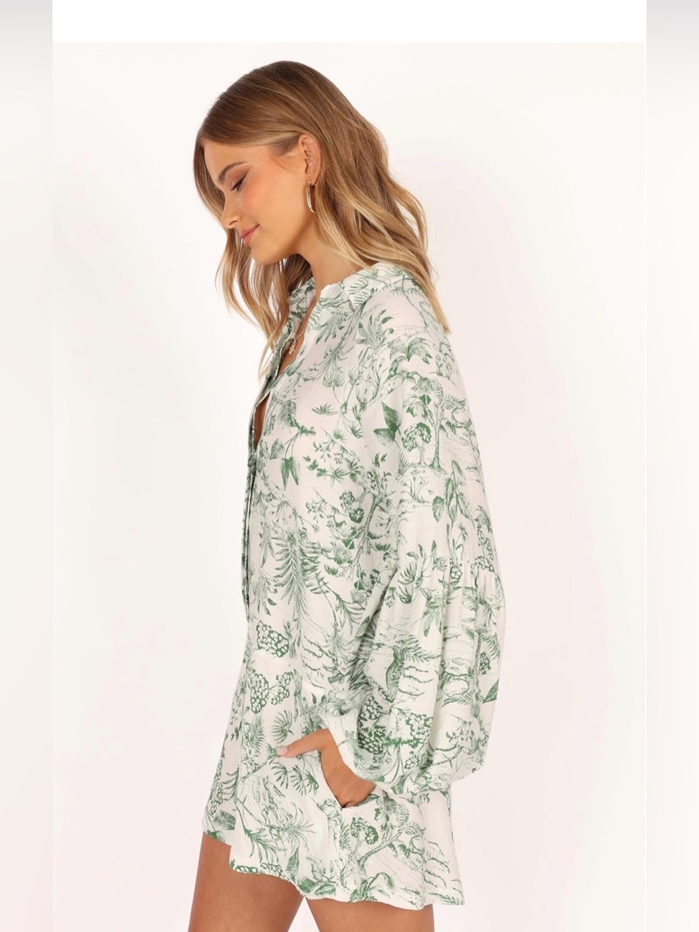 Petal & Pup White and Green Tropical Print Romper NWOT - Picture 3 of 8
